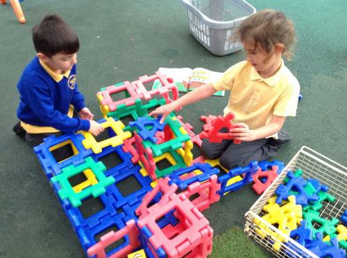 Kerim and Elizabeth built an Ark together too. 