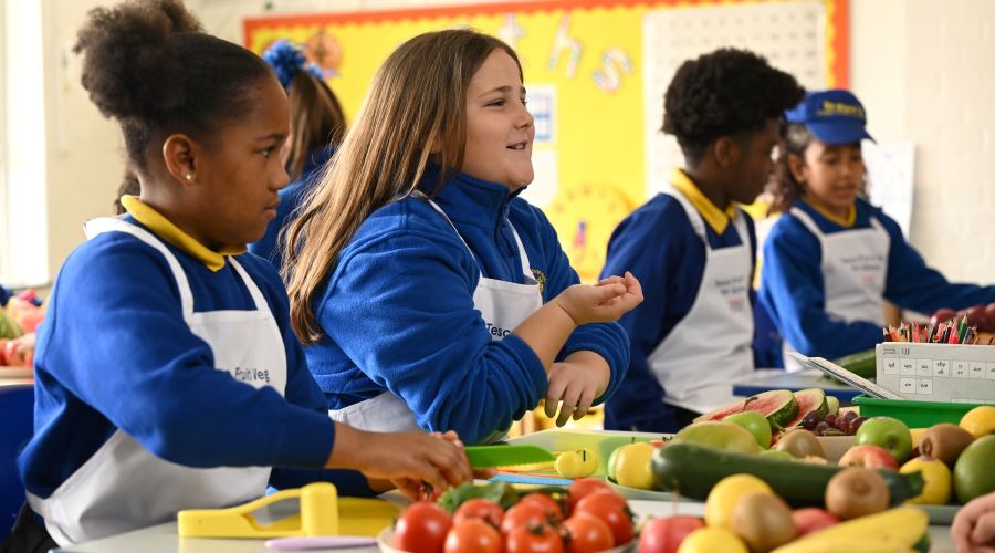 The Giant Fruit And Veg Challenge